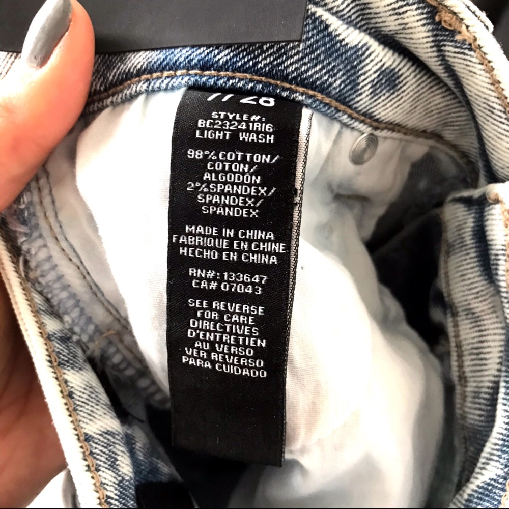 👖KENDALL + KYLIE THE ICON HIGH RISE CAPRI JEANS! - Picture 14 of 16